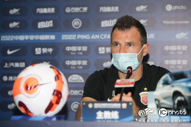 曼联的球迷组织表示：“这些提议是完全不可接受的，这震惊了曼联球迷以及许多其他俱乐部的球迷。